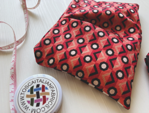 pochette con piega